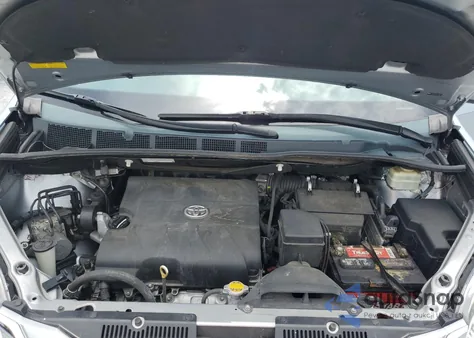 2015 Toyota Sienna Le from USA, damaged, VIN 5TDKK3DC4FS538747